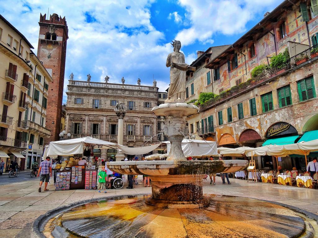 Corte Merighi Charming Rooms Verona Ngoại thất bức ảnh